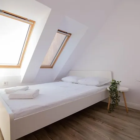 Brand New Apartment With Pool Gym And Playground *