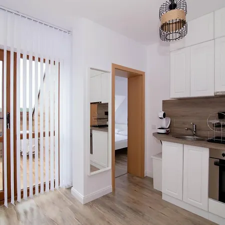 Brand New Apartment With Pool Gym And Playground דירה *