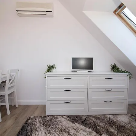 公寓 Brand New Apartment With Pool Gym And Playground