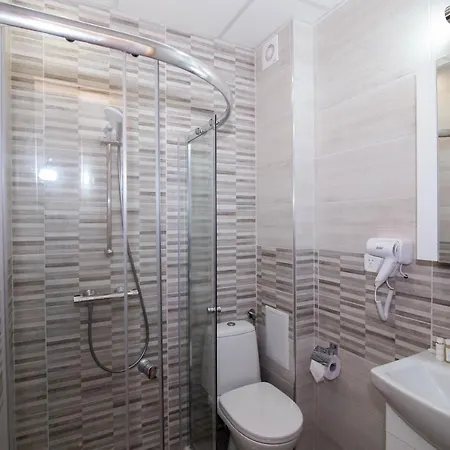 Brand New Apartment With Pool Gym And Playground 公寓 *
