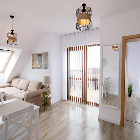 Brand New Apartment With Pool Gym And Playground 公寓